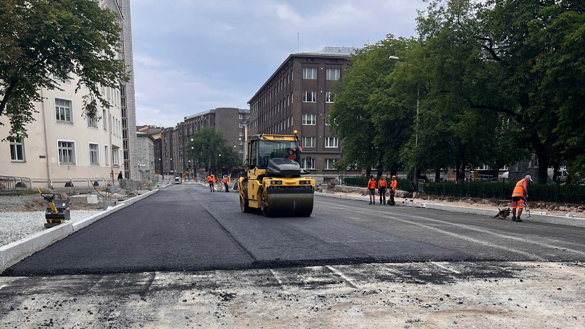 Jõe ja Pronksi tänava rekonstrueerimine